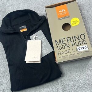 Icebreaker 200 100% Merino‎ S Women's Black 1/4 Zip Bodyfit Base Layer Shirt